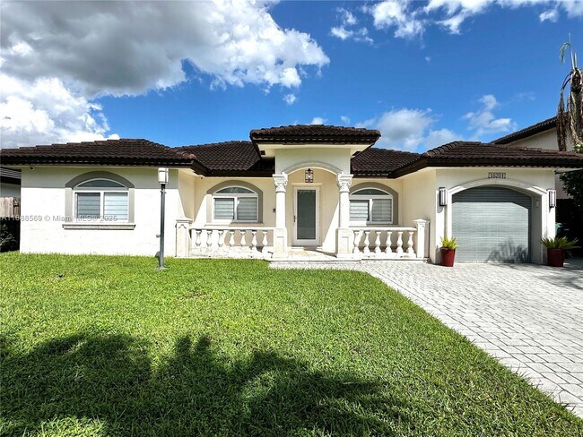 18201 SW 149th Ave in Miami, FL - Building Photo - Building Photo