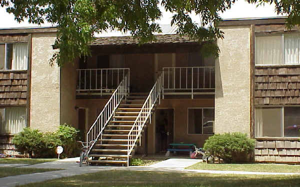 10992 Rincon St in Loma Linda, CA - Foto de edificio