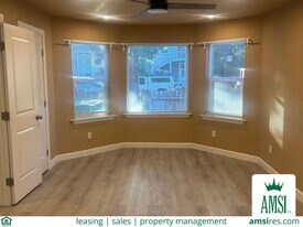 1106 Chester St in Oakland, CA - Building Photo