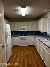 6220 7th St in Lubbock, TX - Foto de edificio - Building Photo