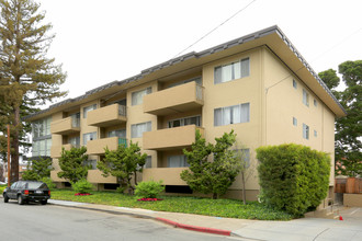 1501 Chapin Ave in Burlingame, CA - Building Photo - Building Photo