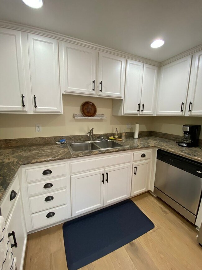 3993 Jewell St in San Diego, CA - Building Photo - Building Photo