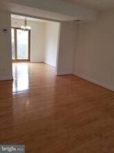 5467 Lighthouse Ln in Burke, VA - Building Photo - Building Photo