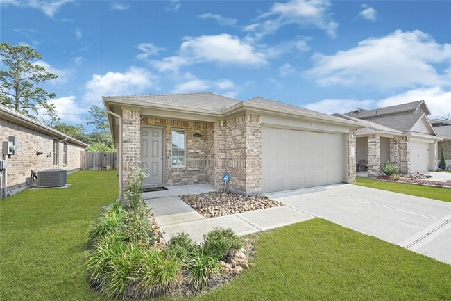 22438 Forest Gorge Ln in Spring, TX - Building Photo - Building Photo