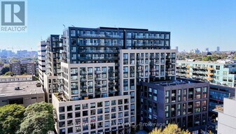 543 Richmond St W in Toronto, ON - Building Photo