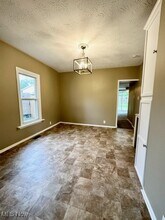 422 W Smith Rd in Medina, OH - Building Photo - Building Photo