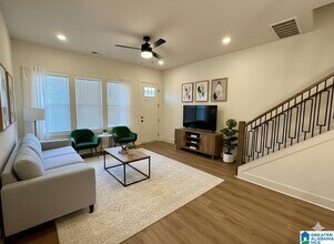 1737 Monkton Ln in Hoover, AL - Building Photo - Building Photo