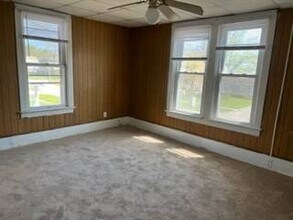 427 N 16th St in Sebring, OH - Building Photo - Building Photo