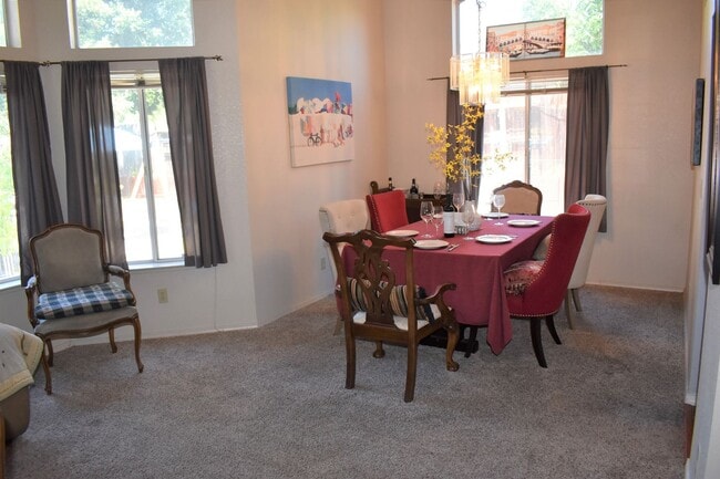 6 Keeling Ct in Sacramento, CA - Building Photo - Building Photo