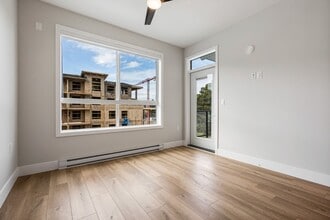 5545-5545 Vedder Rd in Chilliwack, BC - Building Photo - Building Photo