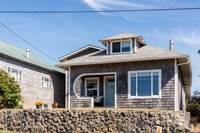 Apartments in Newport, OR
