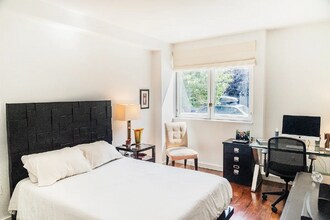 125 N 10th St in Brooklyn, NY - Building Photo - Building Photo