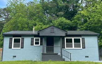 3730 Clovis Ct NW in Atlanta, GA - Building Photo