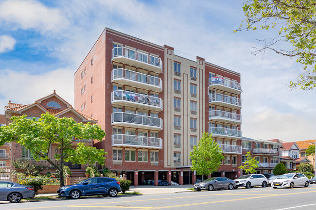 1560 W 6th St in Brooklyn, NY - Foto de edificio - Building Photo