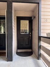 1604 Arcadia Dr, Unit 203 in Jacksonville, FL - Building Photo - Building Photo