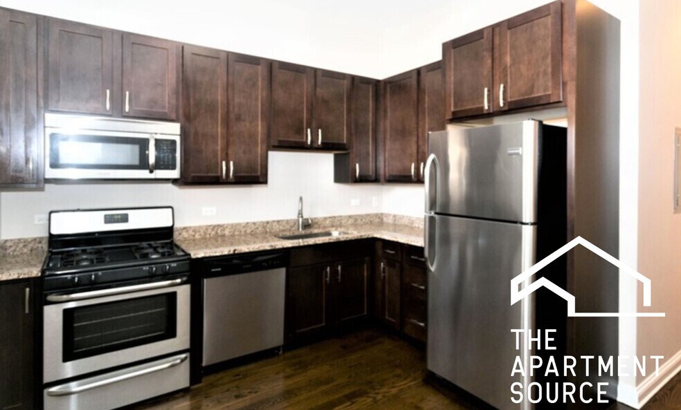 1758 W Montrose Ave, Unit # 01 in Chicago, IL - Building Photo