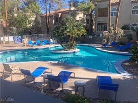 3145 E Flamingo Rd in Las Vegas, NV - Building Photo