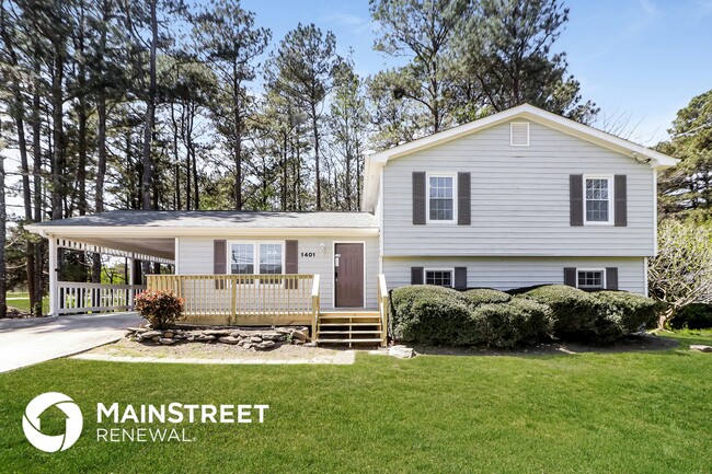 property at 1401 Timbercrest Dr