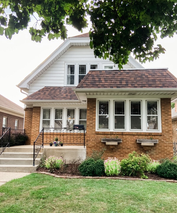 3031 S 44th St in Milwaukee, WI - Building Photo