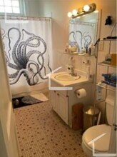 1673 Beacon St, Unit 3 in Brookline, MA - Foto de edificio - Building Photo