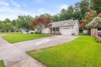 224 Audubon Dr in Jacksonville, NC - Building Photo - Building Photo