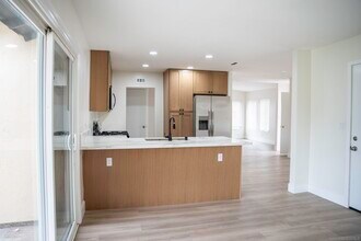 10255 Molino Rd in Santee, CA - Building Photo - Building Photo