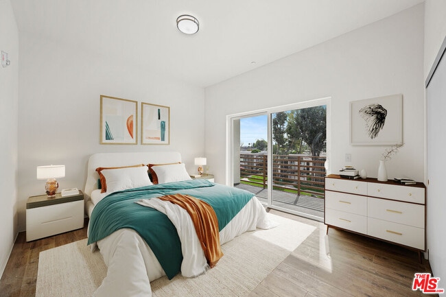 7411 Artesia Blvd in Buena Park, CA - Building Photo - Building Photo