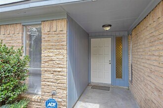 807 Seacliff Dr in Houston, TX - Building Photo - Building Photo