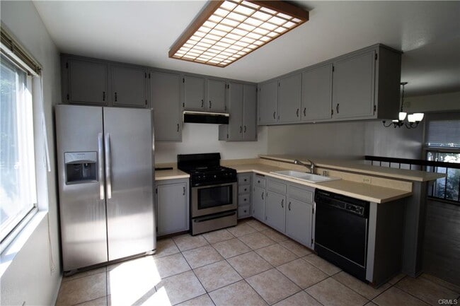 property at 6204 1/2 Shoup Ave
