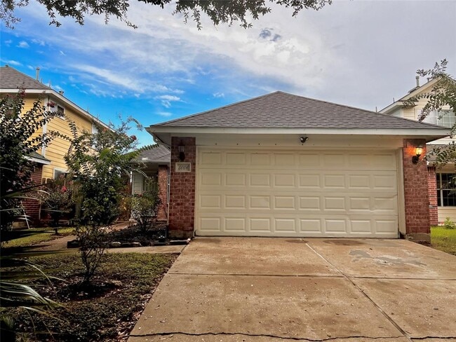 property at 5006 Canyon Blanco Dr