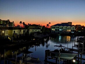 11650 Capri Cir S, Unit 201 in Treasure Island, FL - Foto de edificio - Building Photo
