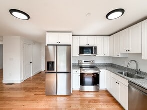232 Lynnfield St in Lynn, MA - Building Photo - Building Photo