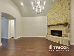 8701 Bayberry Ave in Argyle, TX - Building Photo - Building Photo