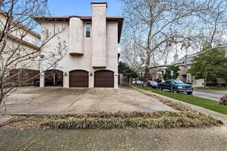 3624 Reagan St in Dallas, TX - Foto de edificio - Building Photo