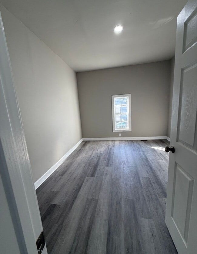 118 E 14th St in Winston-Salem, NC - Building Photo - Building Photo