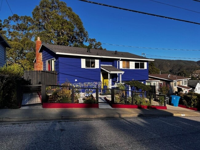 property at 1157 Manzanita Dr