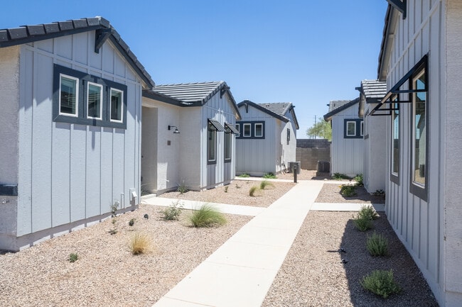 Marigold Ranch at San Tan Village in Gilbert, AZ - Building Photo - Building Photo