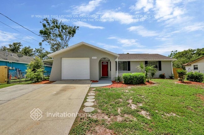 16033 Villa Dr in Hudson, FL - Building Photo - Building Photo