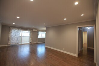 1143 6th St, Unit 104 in Santa Monica, CA - Foto de edificio - Building Photo