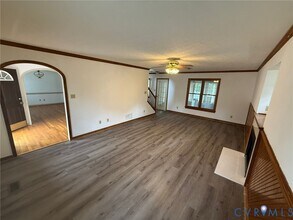 8207 Whirlaway Dr in Chesterfield, VA - Building Photo - Building Photo
