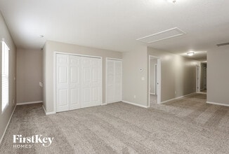 1032 Mayfair Creek Ct in Jacksonville, FL - Building Photo - Building Photo