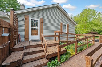 405 N Bridge St in Yorkville, IL - Building Photo - Building Photo