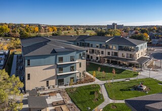 Paloma Garden in Colorado Springs, CO - Foto de edificio - Building Photo