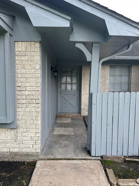 2015 Adams St in Missouri City, TX - Foto de edificio - Building Photo