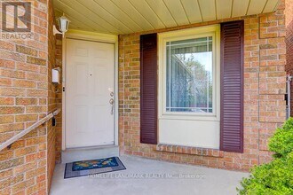 3586 Italia Crescent in Mississauga, ON - Building Photo - Building Photo