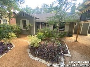 114 Armour Pl in San Antonio, TX - Building Photo - Building Photo