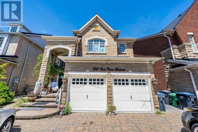 property at 3221 Erin Centre Blvd