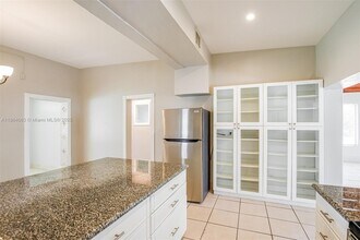 530 S 28th Ave in Hollywood, FL - Building Photo - Building Photo
