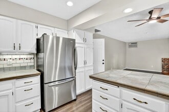 13525 SW Roan Ct in Beaverton, OR - Building Photo - Building Photo