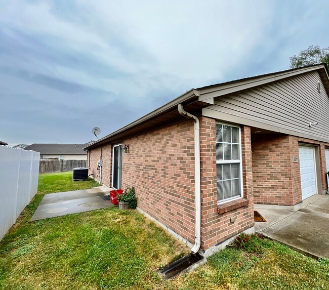 property at 3505 Lefferson Rd
